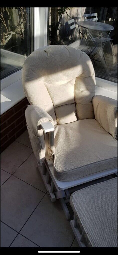 serenity nursing chair